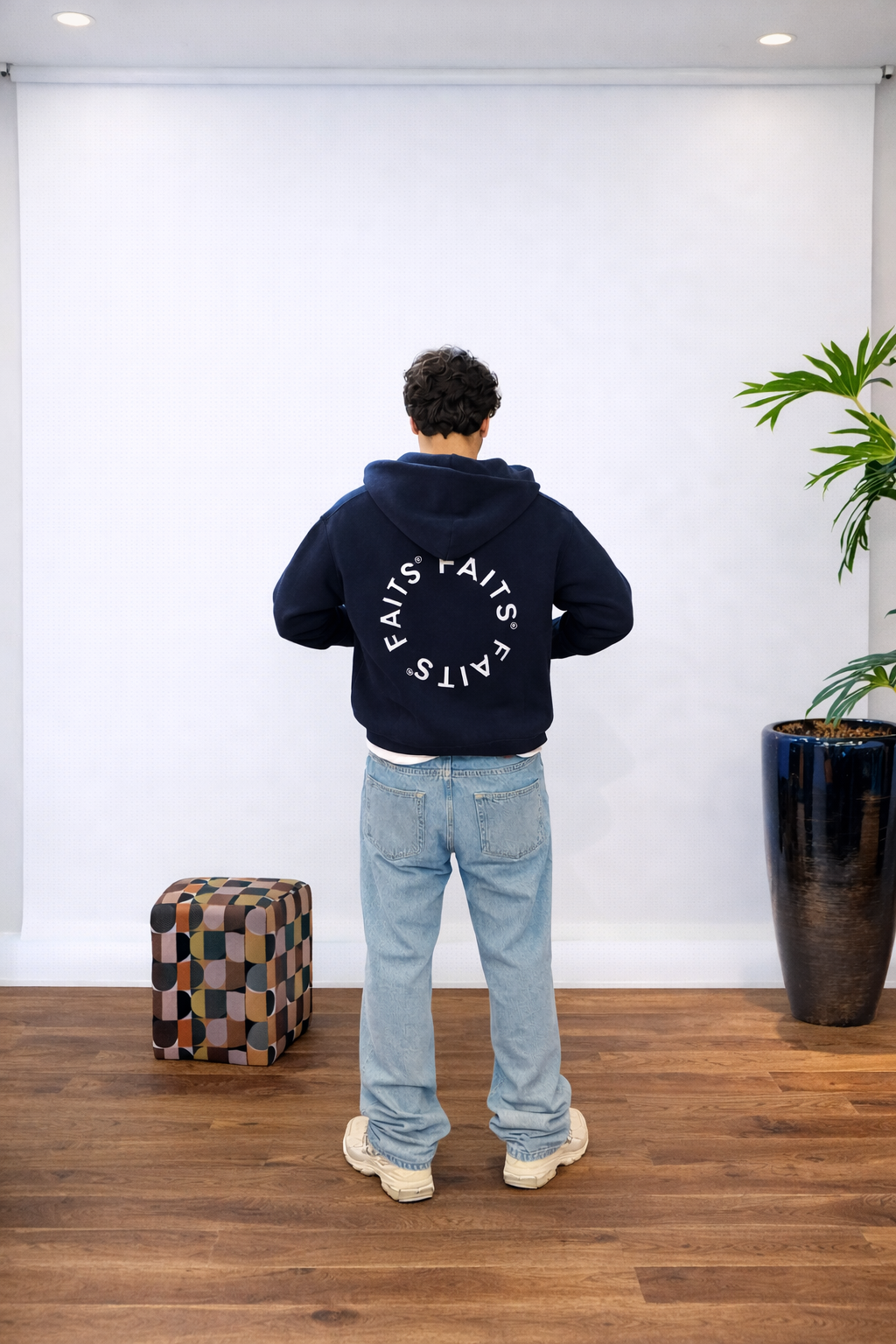 Circle Zip-Up Hoodie Navy