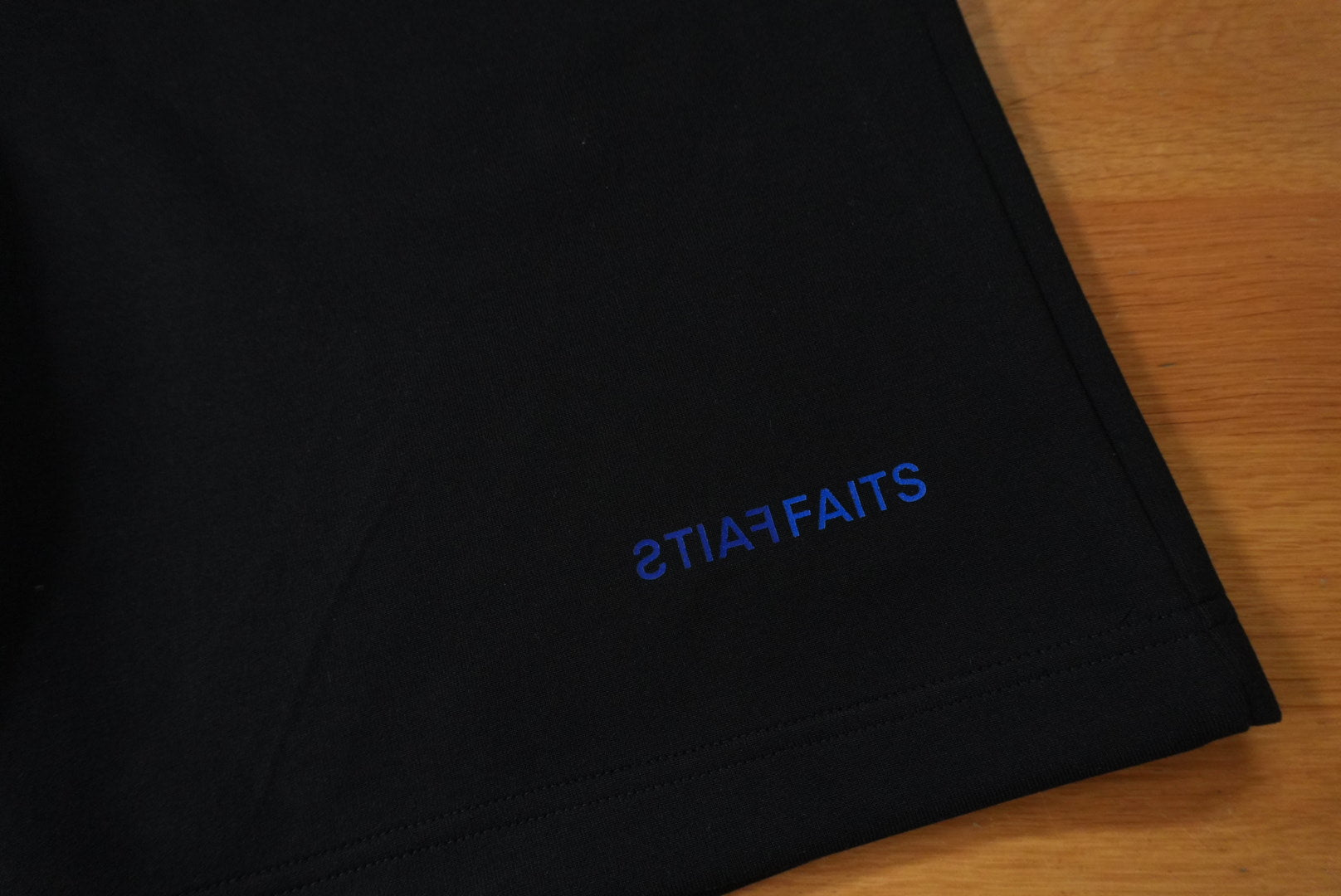 Faits shorts